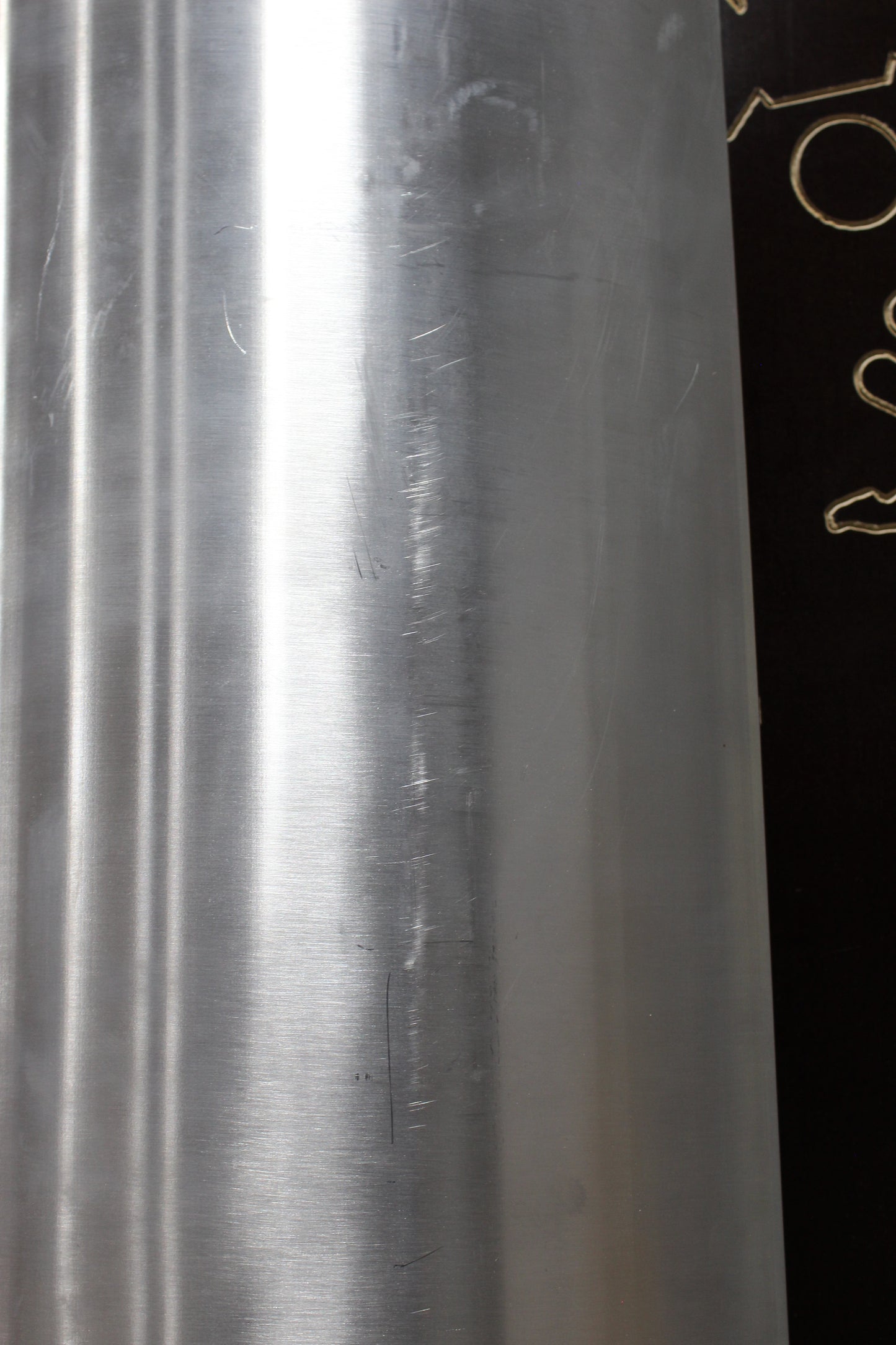 64" Express Wang 2.8" Swan Mount Spacing - #148